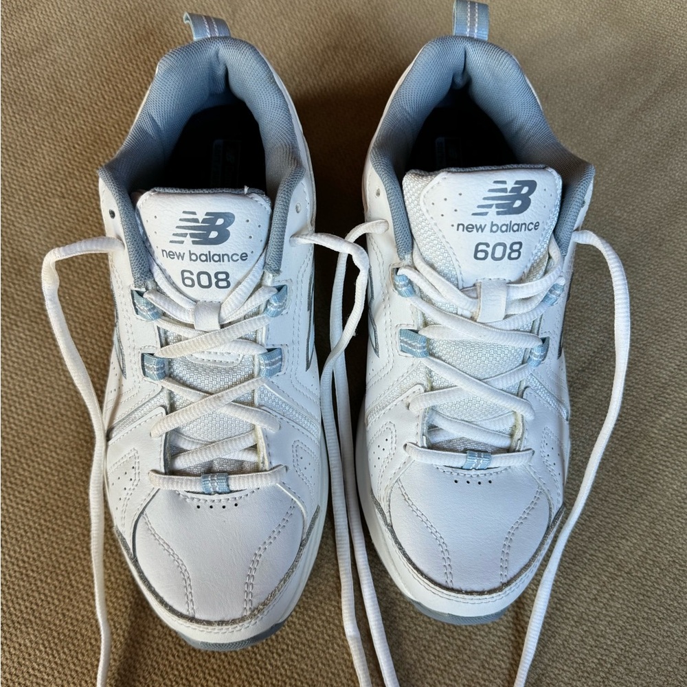 New Balance 608 Trainers